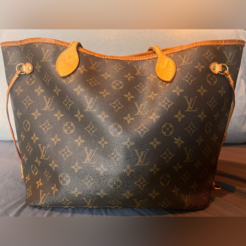 Authentic Louis Vuitton Neverfull GM